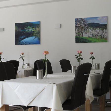 Hotel Vier Jahreszeiten An Den Thermen Bad Krozingen Dış mekan fotoğraf